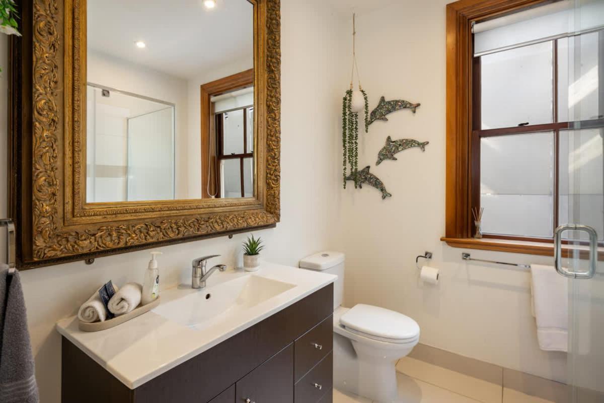 Lambton Quay Loft - Sleeps 11