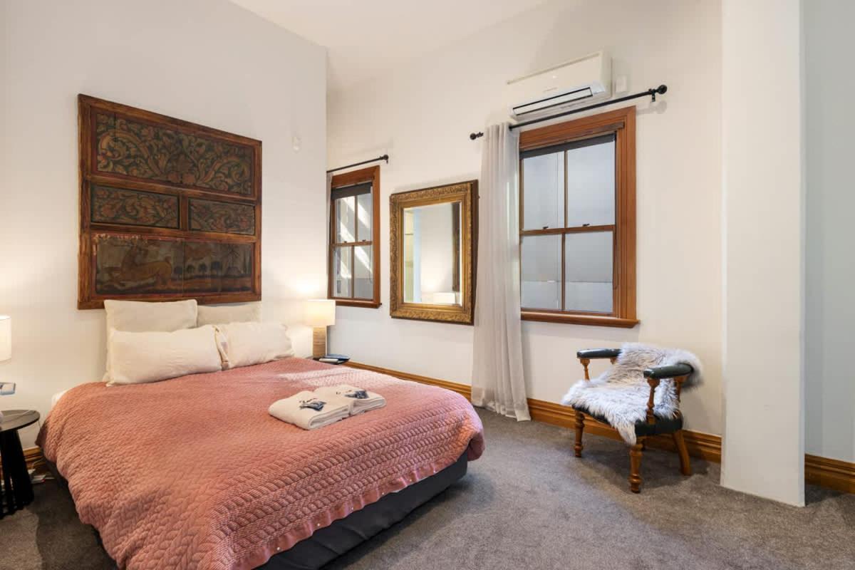 Lambton Quay Loft - Sleeps 11 *